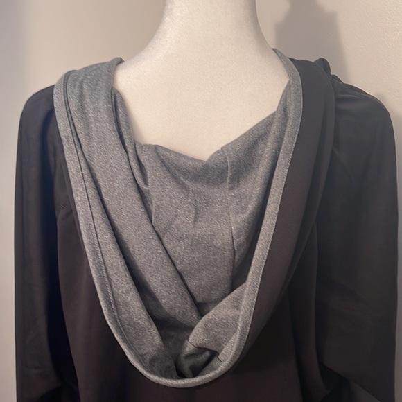 Demarini black hoodie, basketball, size extra-large (23-125) - Picture 7 of 10